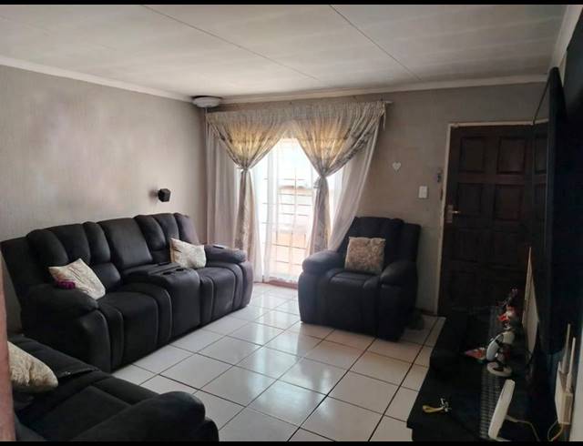 3 BEDROOM HOUSE FOR SALE IN FLORIDA